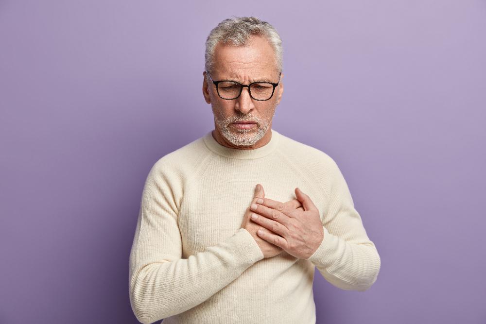 What is causing your chest pain? The heart or the food pipe