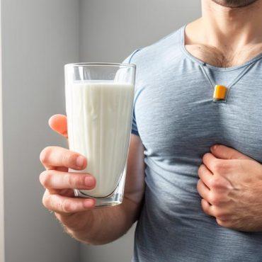 Decoding Lactose Intolerance: Symptoms, Diagnosis, and Dietary Strategies.